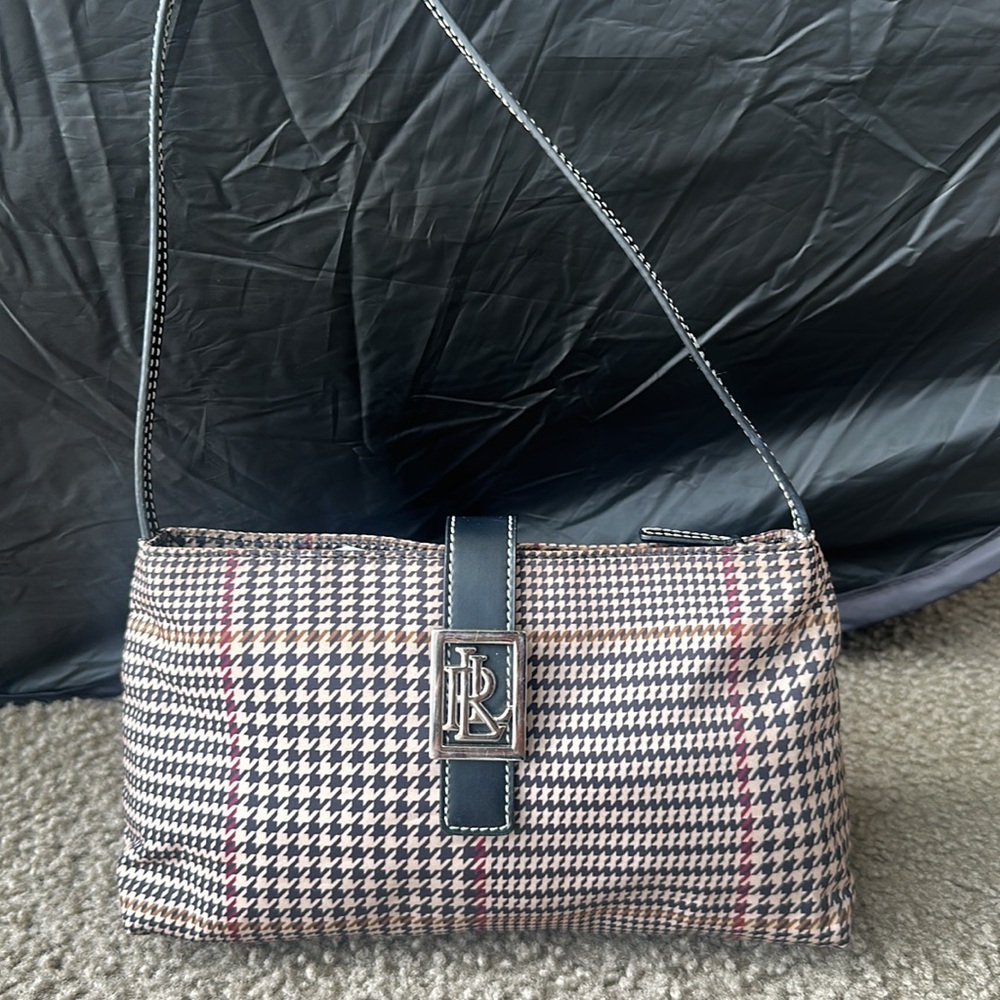 Lauren Ralph Lauren Plaid Shoulder Bag with Black Accents - Picture 2 of 8
